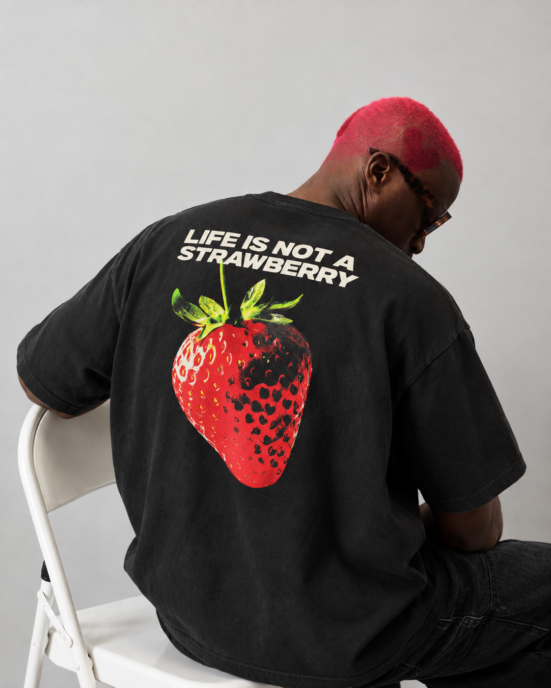 A vida não é um morango - T-Shirt
